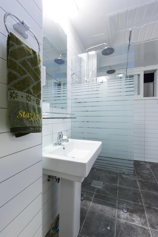 Oh Blue Guesthouse Сеул Экстерьер фото