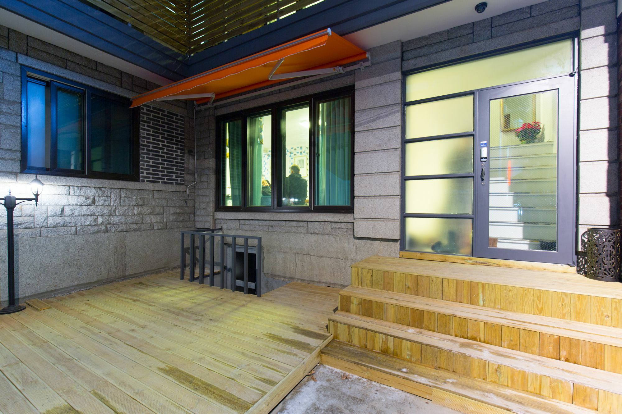 Oh Blue Guesthouse Сеул Экстерьер фото